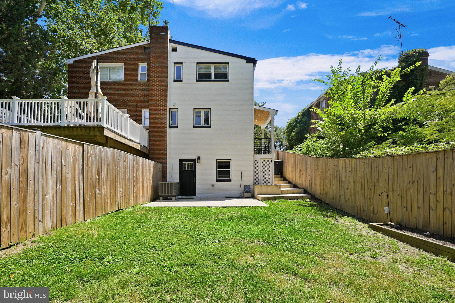 222 E TAYLOR RUN PARKWAY