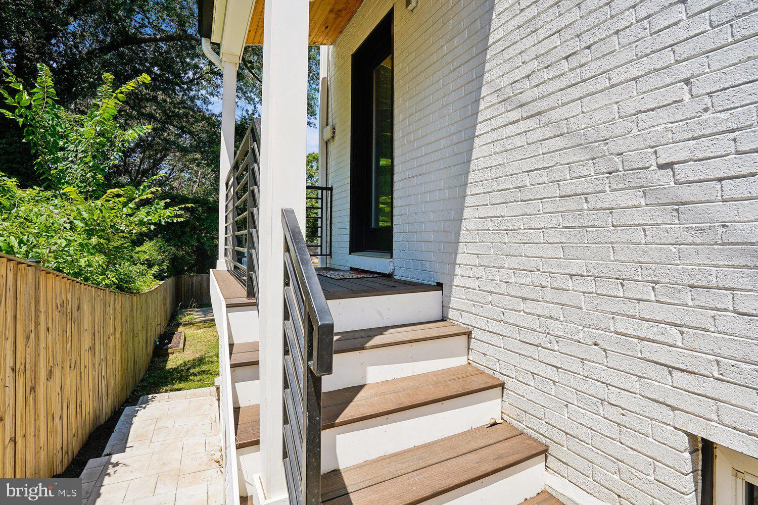 222 E TAYLOR RUN PARKWAY