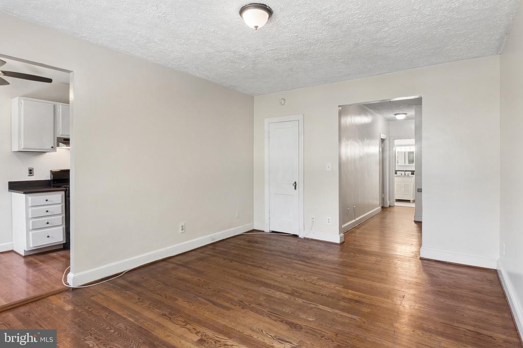 715 S WASHINGTON STREET S C-11