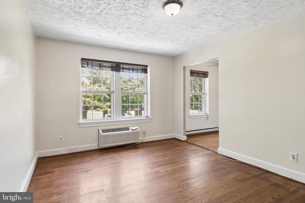 715 S WASHINGTON STREET S C-11