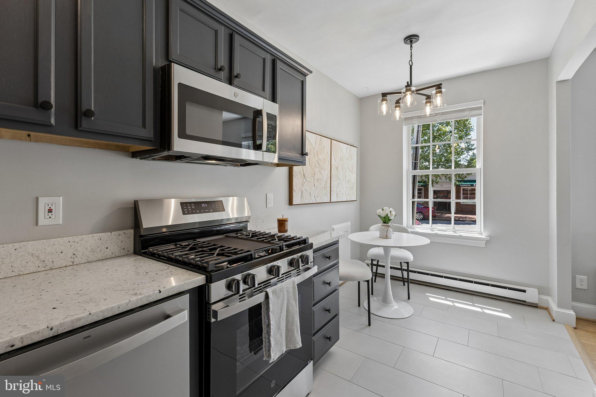715 S WASHINGTON STREET A-32