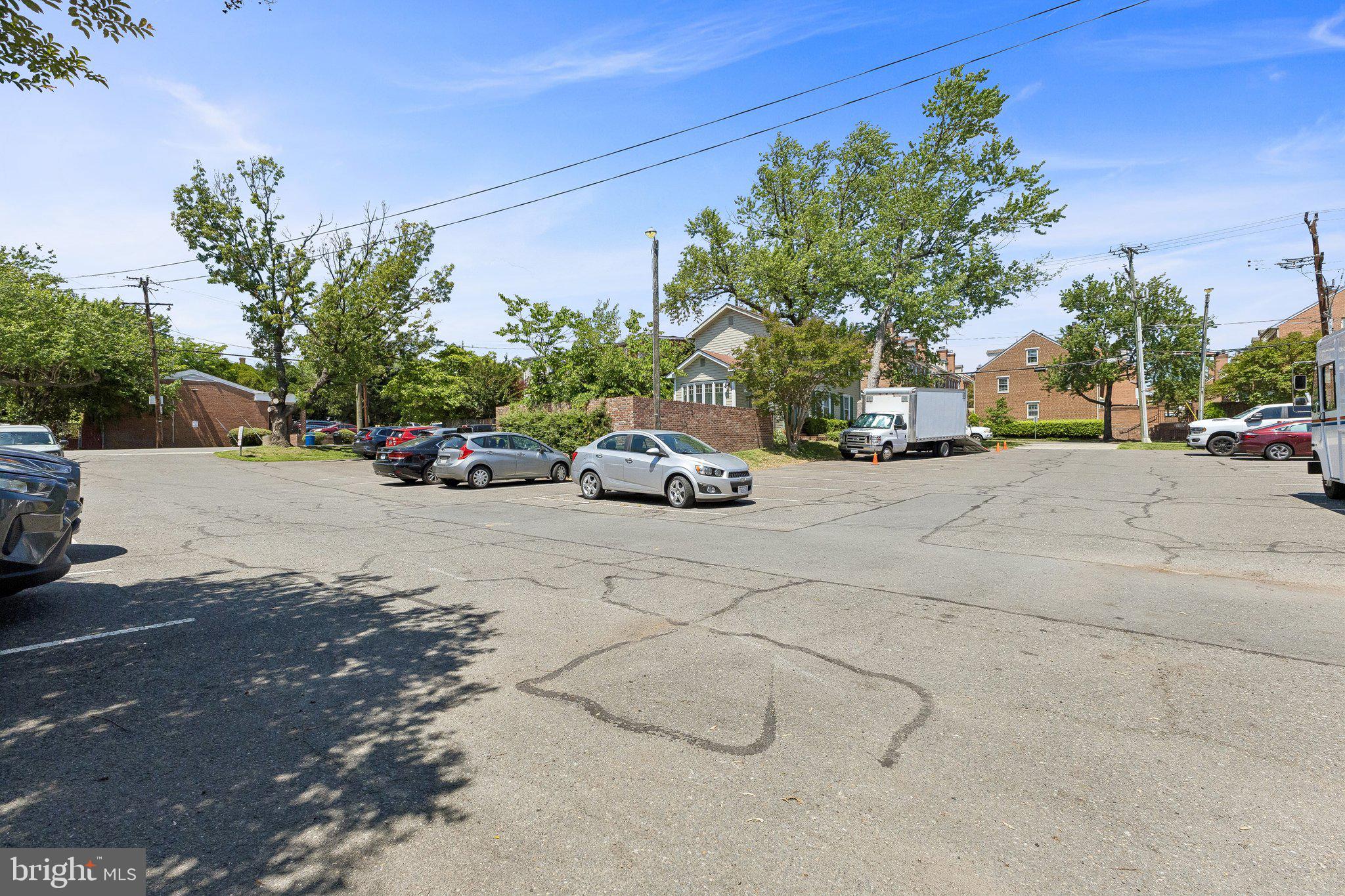 715 S WASHINGTON STREET A-32
