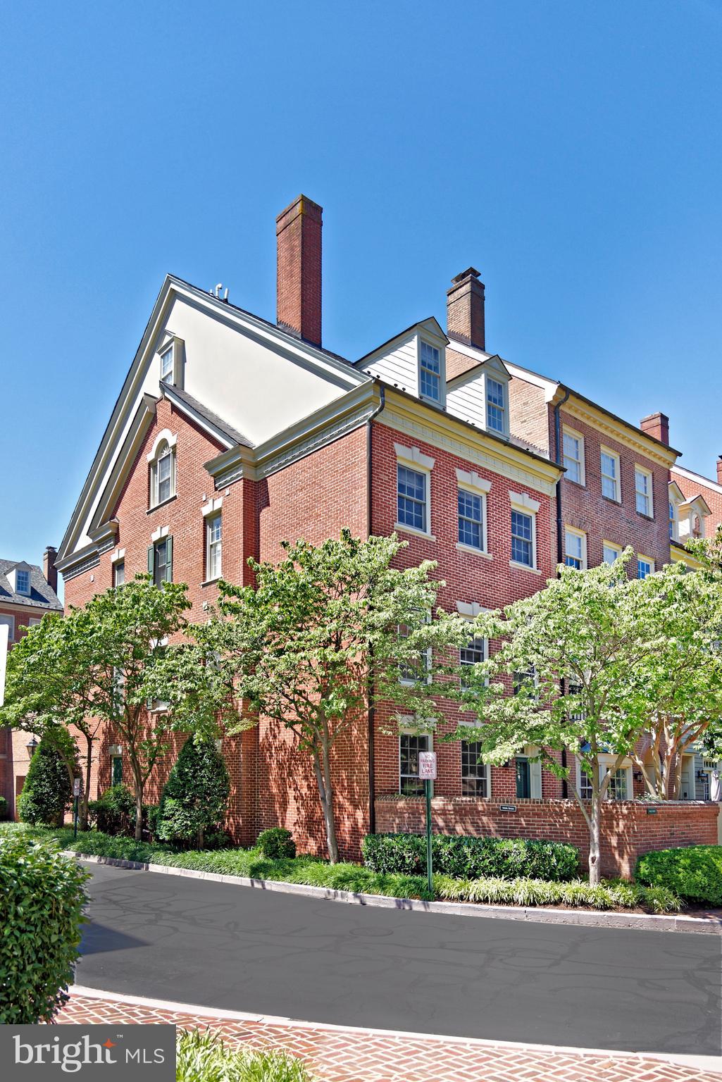 40 WOLFE STREET