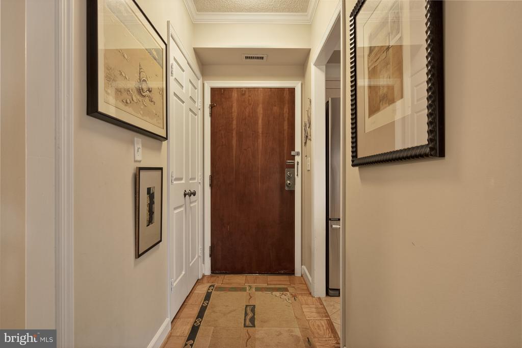 801 S PITT STREET Unit: 418