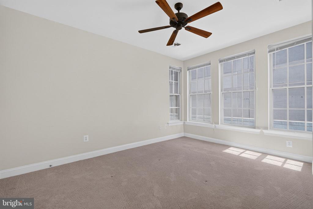 1023 ROYAL STREET Unit: 205