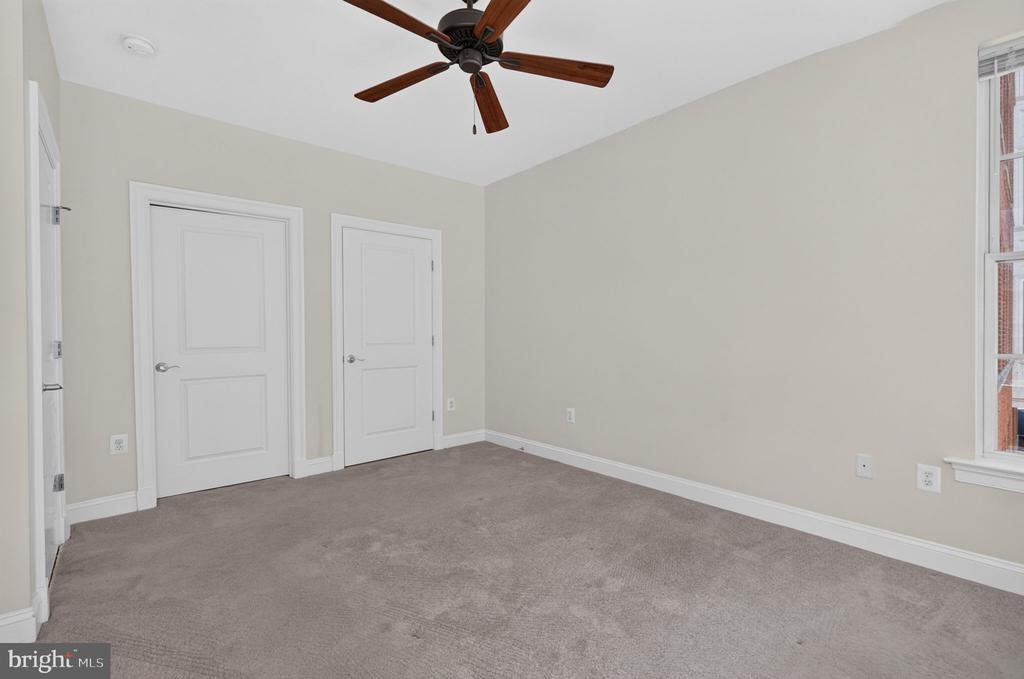 1023 ROYAL STREET Unit: 205
