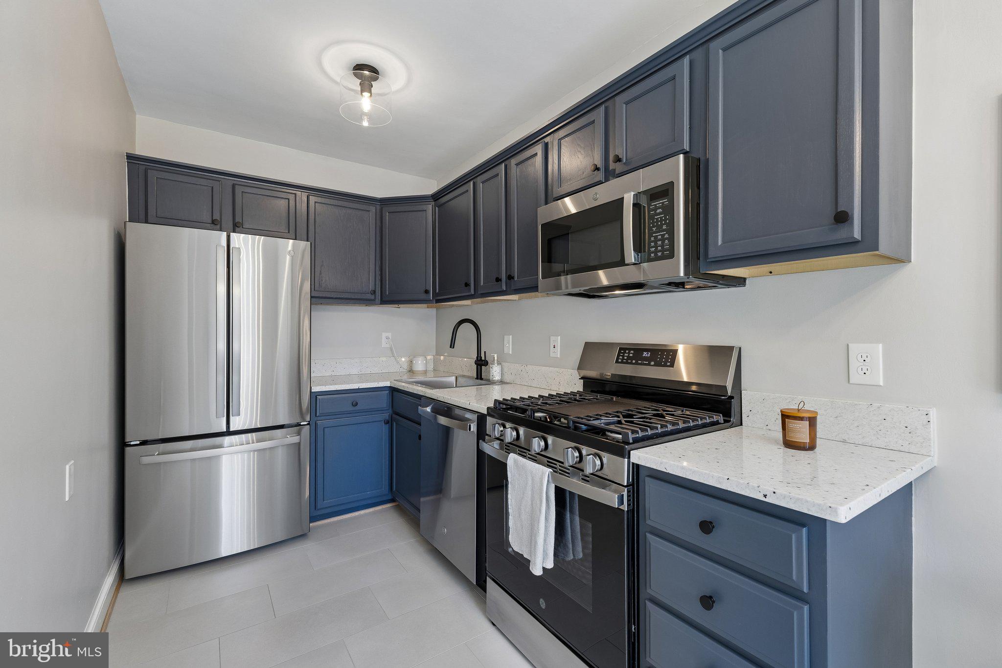 715 S WASHINGTON STREET A-32