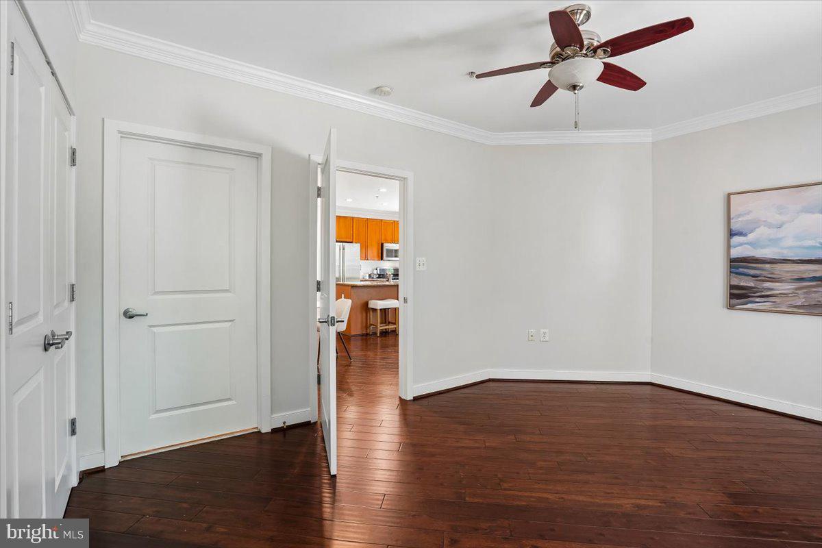 181 E REED AVENUE 203