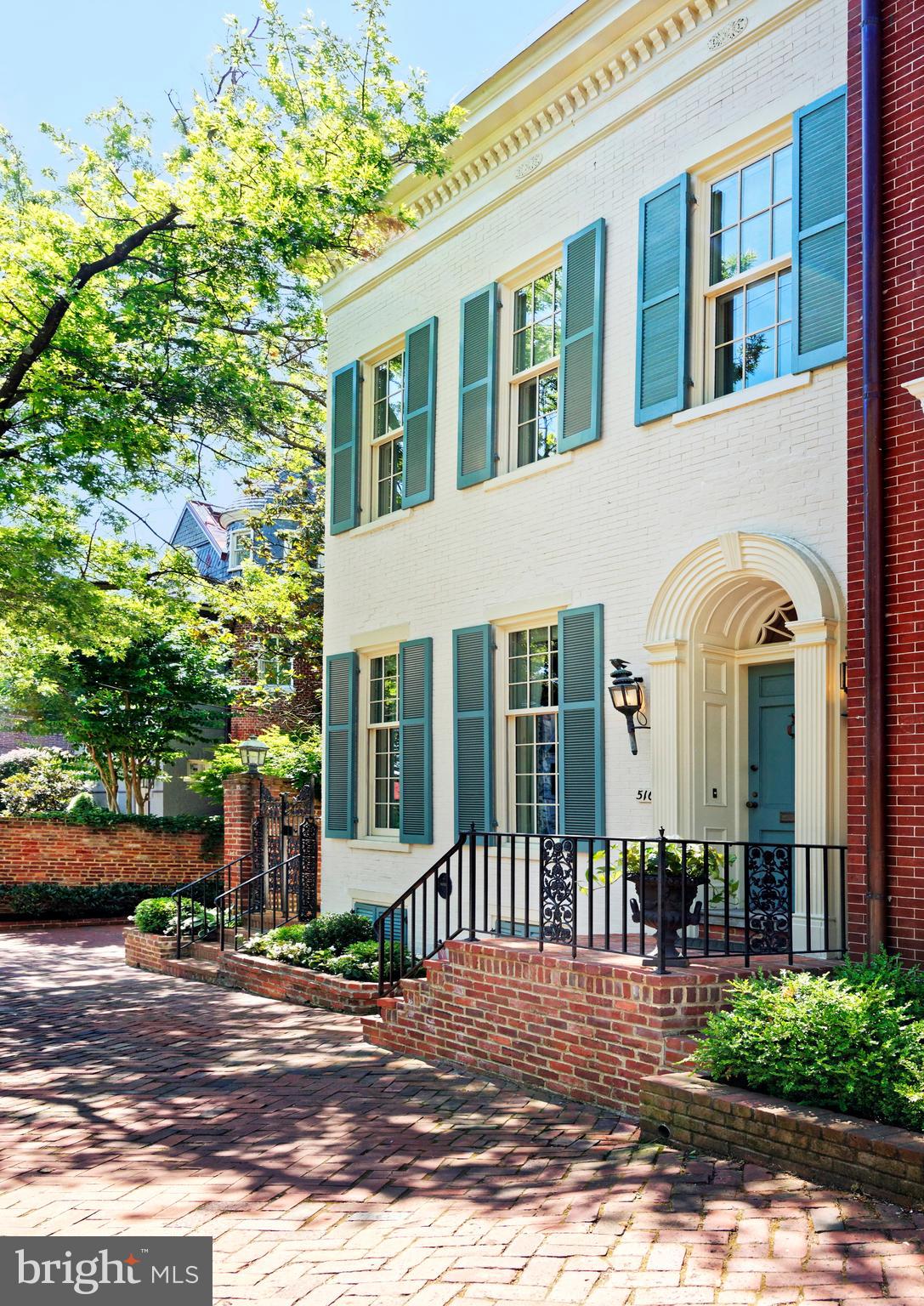 516 DUKE STREET