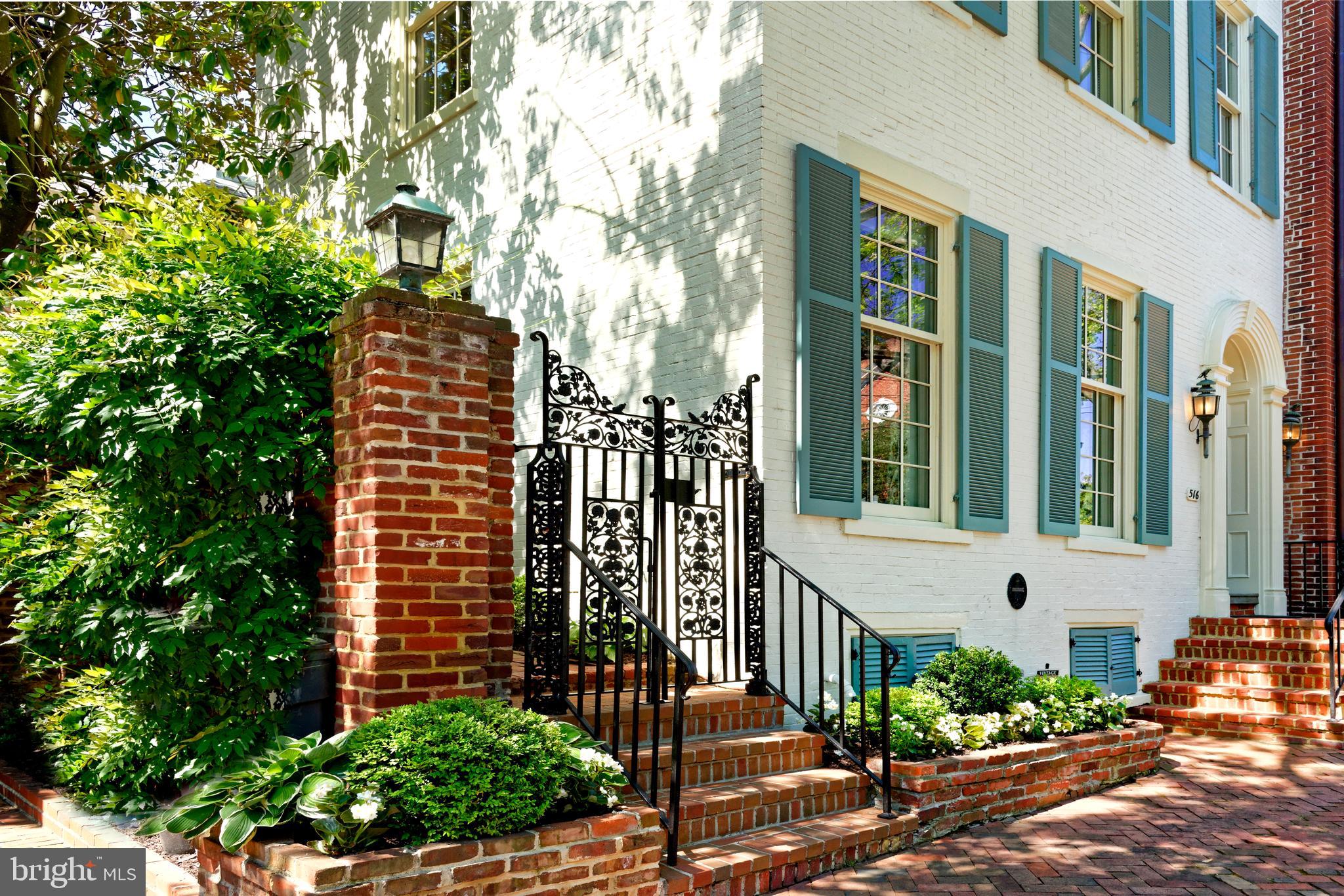 516 DUKE STREET