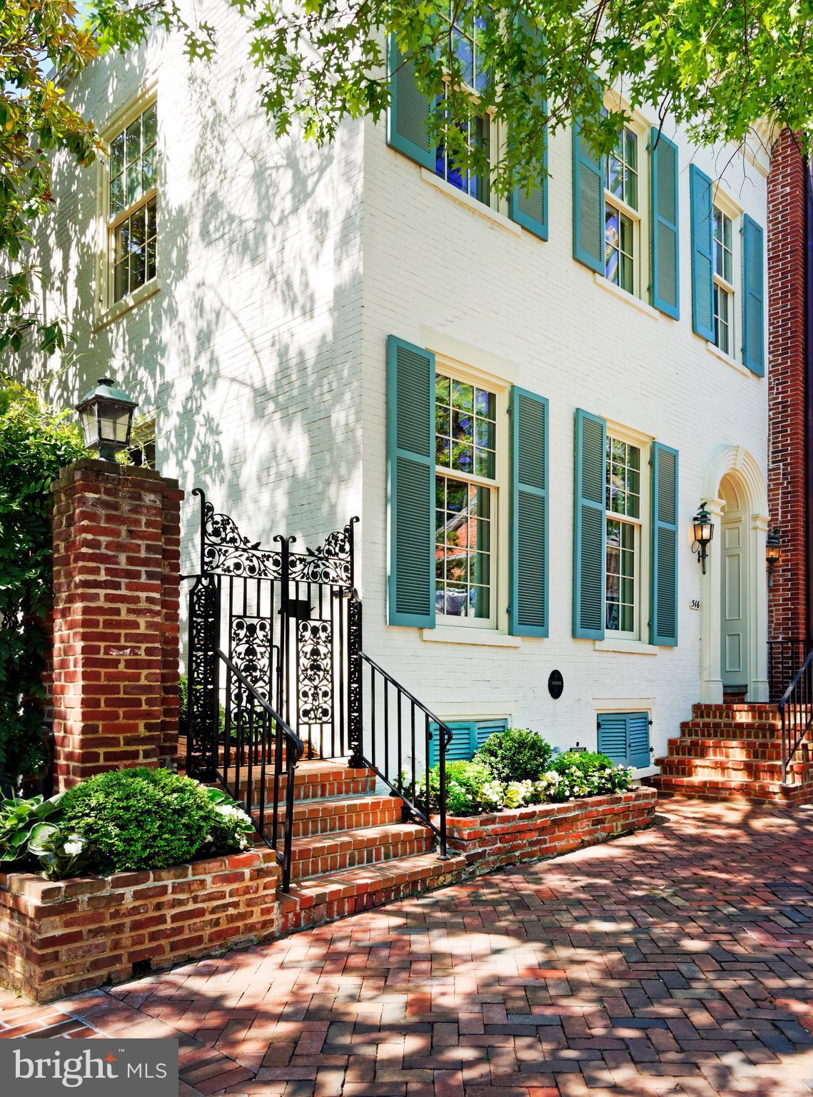 516 DUKE STREET