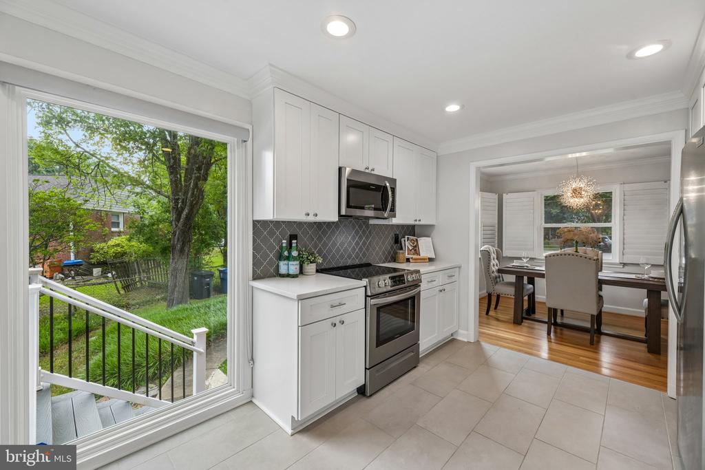 1111 ARCHER COURT
