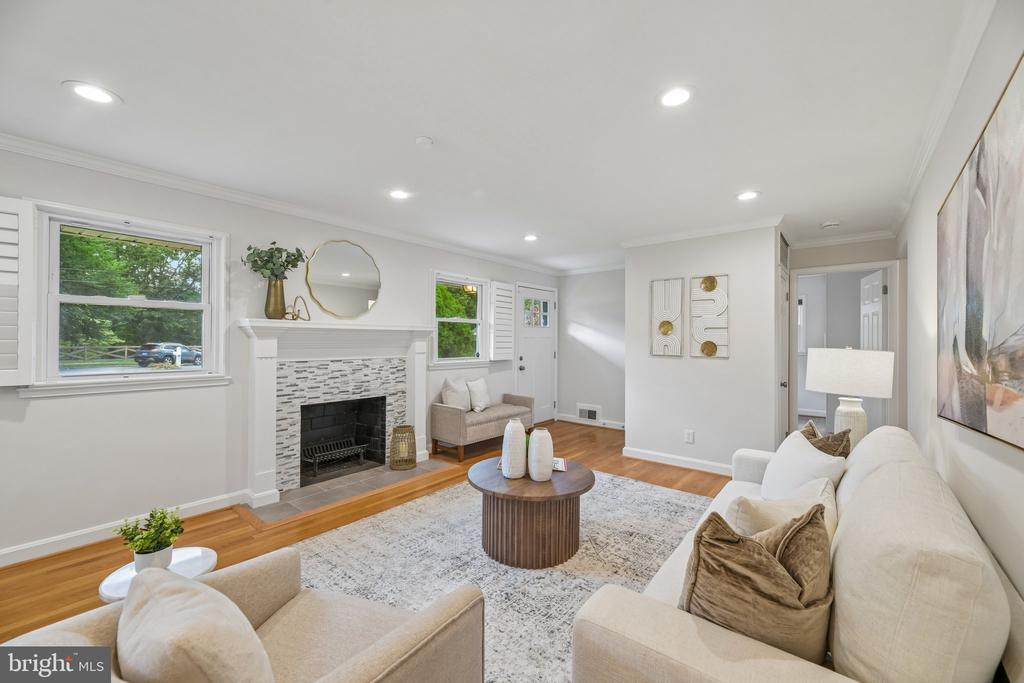 1111 ARCHER COURT
