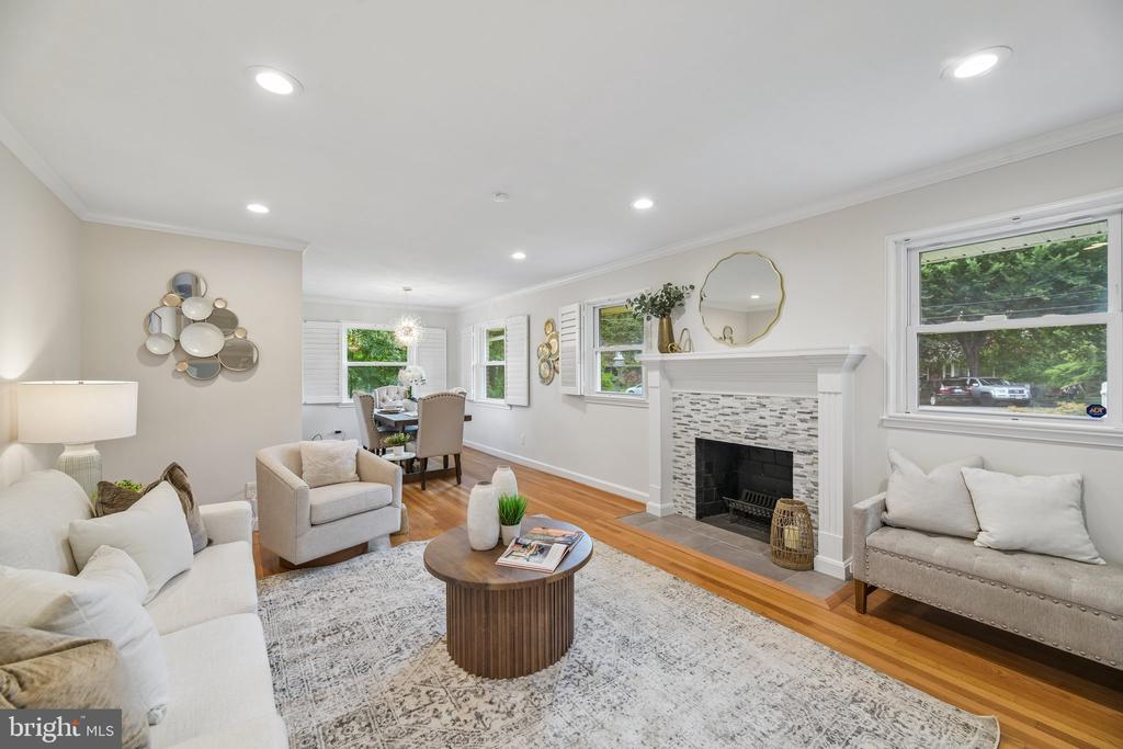 1111 ARCHER COURT