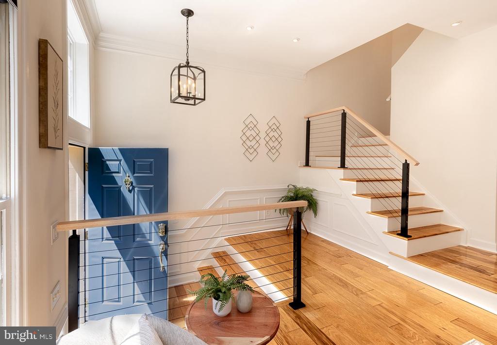 4653 KINSEY LANE