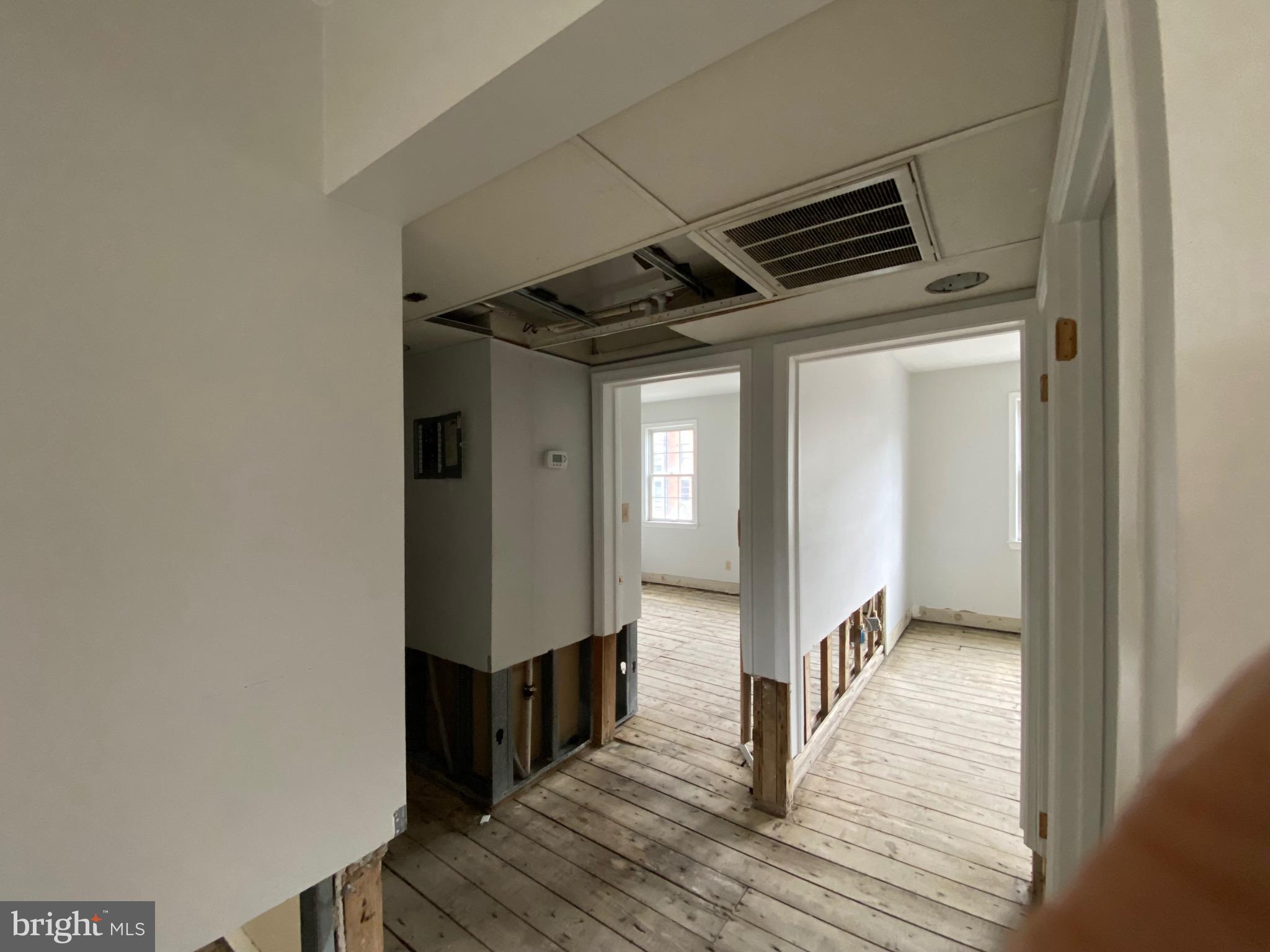 1205 N PITT STREET 2C
