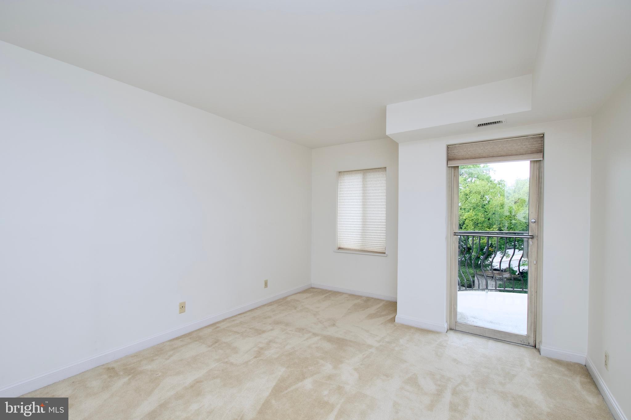 1250 S WASHINGTON STREET 218