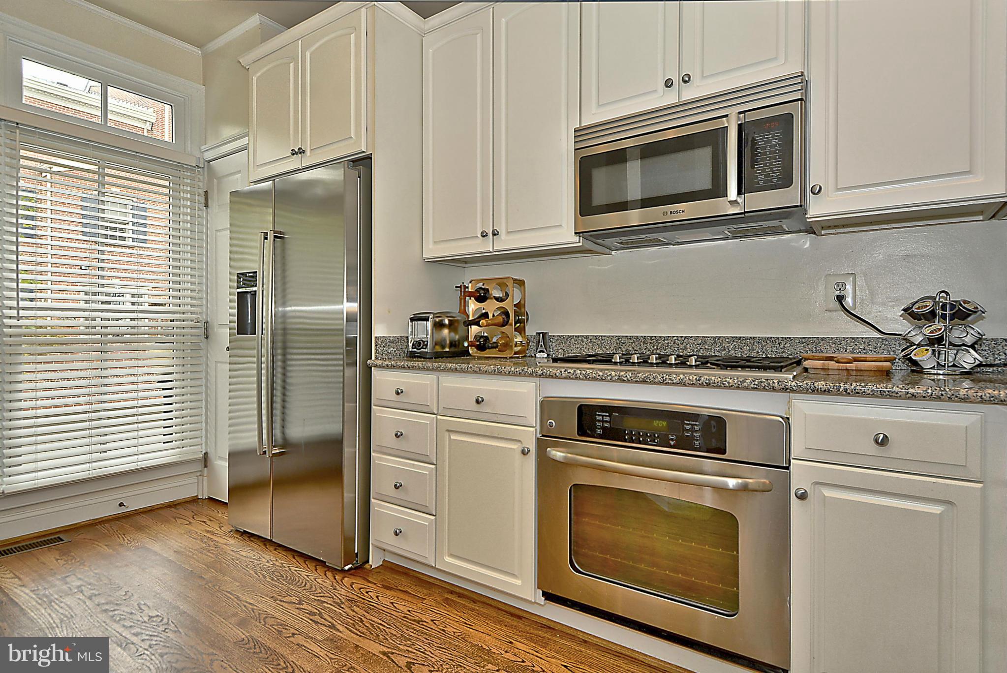 720 BATTERY PLACE