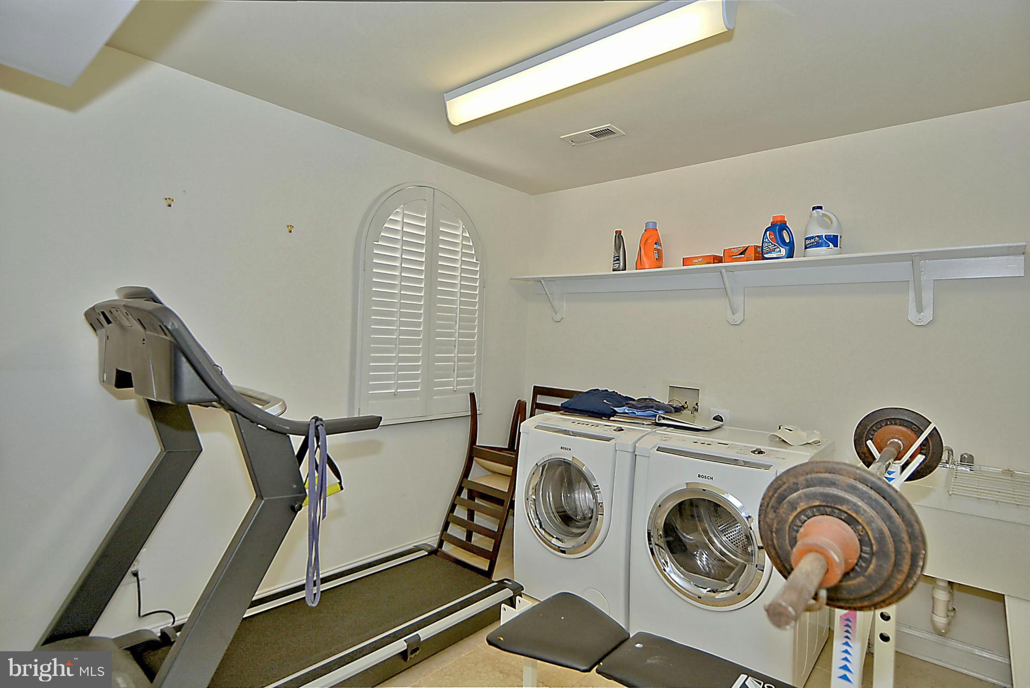 720 BATTERY PLACE