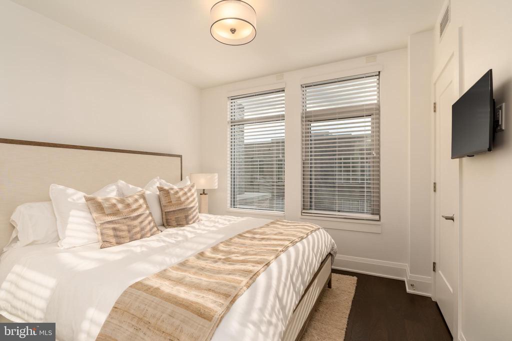 310 STRAND STREET Unit: 503