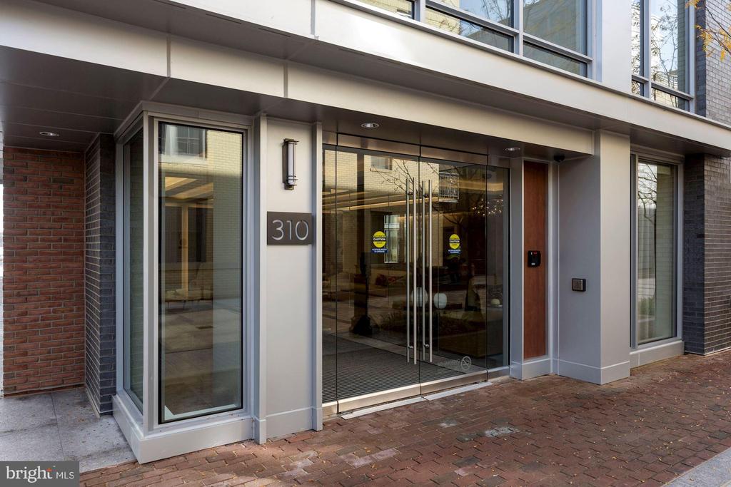 310 STRAND STREET Unit: 503