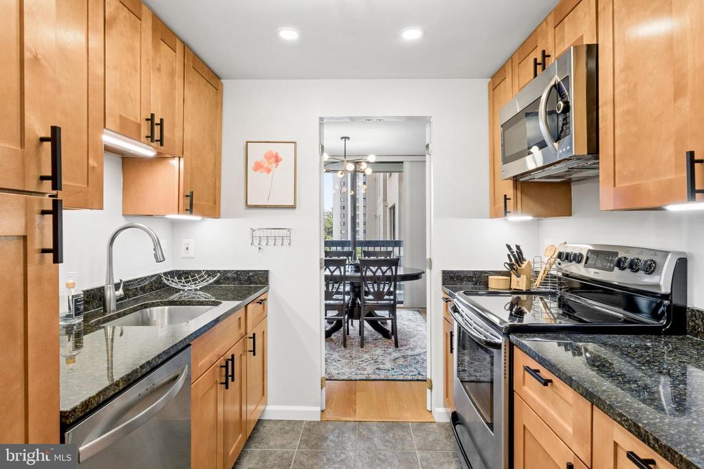 6300 STEVENSON AVENUE Unit: 408