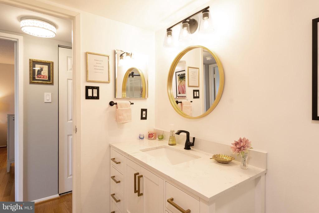 6300 STEVENSON AVENUE Unit: 408