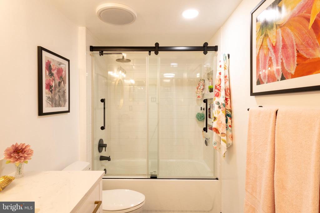 6300 STEVENSON AVENUE Unit: 408