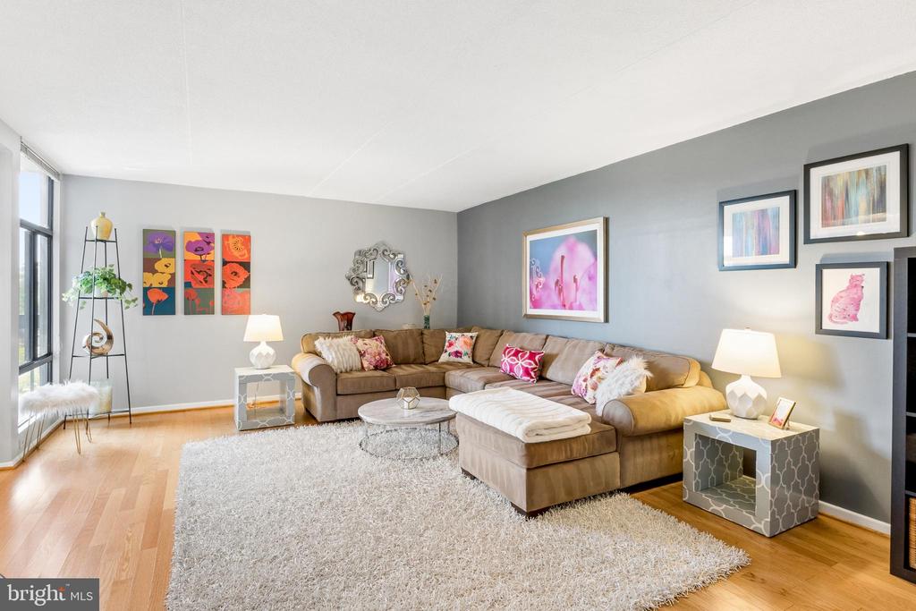 6300 STEVENSON AVENUE Unit: 408