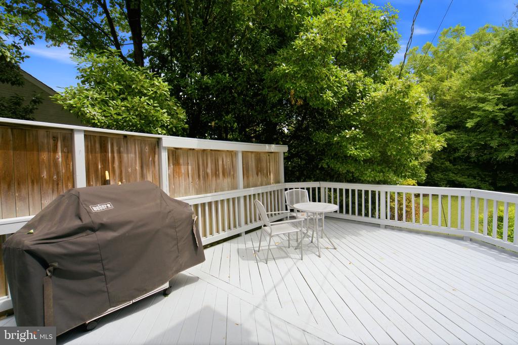 432 ARGYLE DRIVE