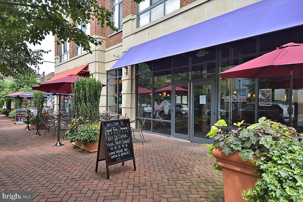 520 JOHN CARLYLE Unit: 429
