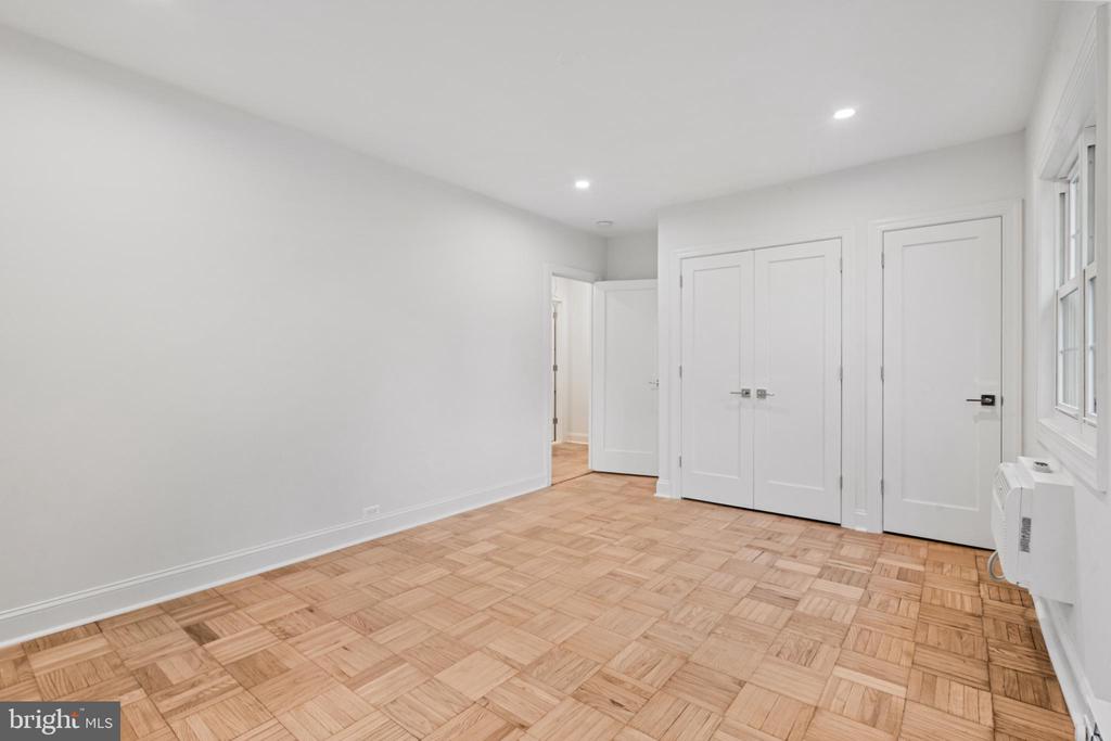 3415 VALLEY DRIVE