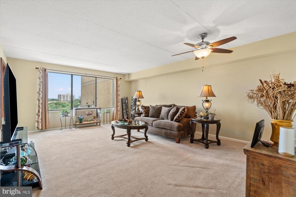 6300 STEVENSON AVENUE Unit: 1120