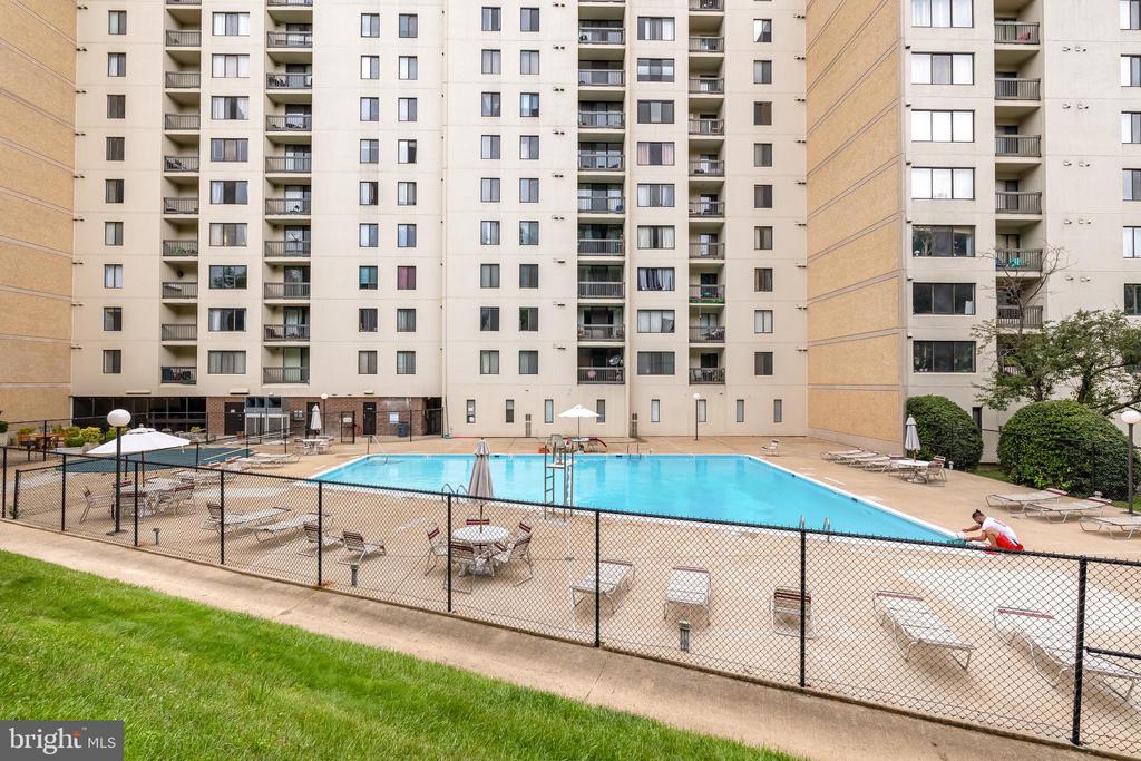 6300 STEVENSON AVENUE Unit: 1120