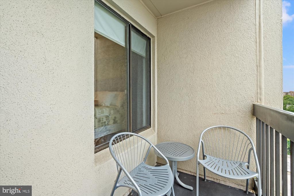 6300 STEVENSON AVENUE Unit: 1120