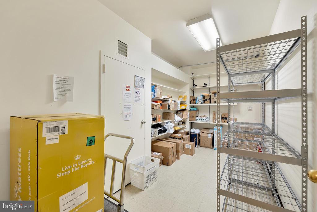 6300 STEVENSON AVENUE Unit: 1120