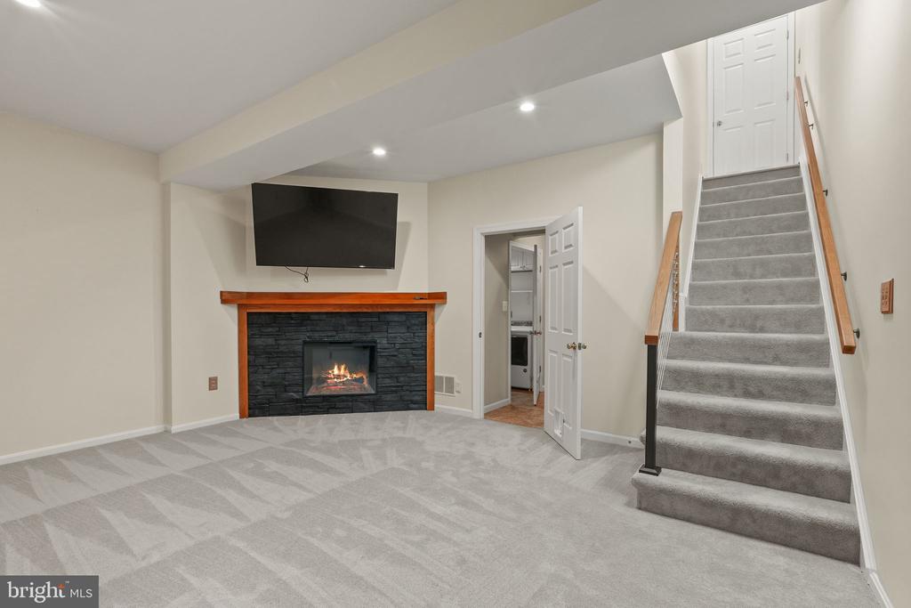 3848 BRIGHTON COURT
