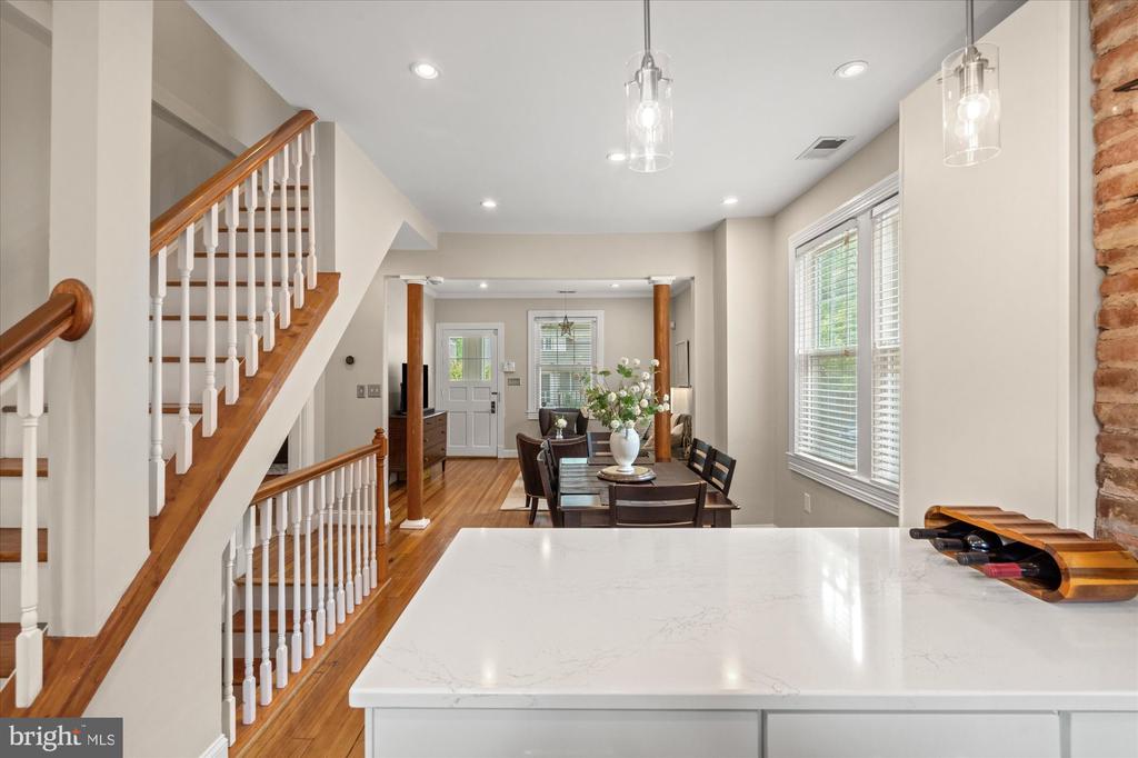 16 E WALNUT STREET E