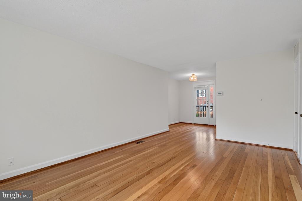 4907 29TH ROAD S Unit: A1