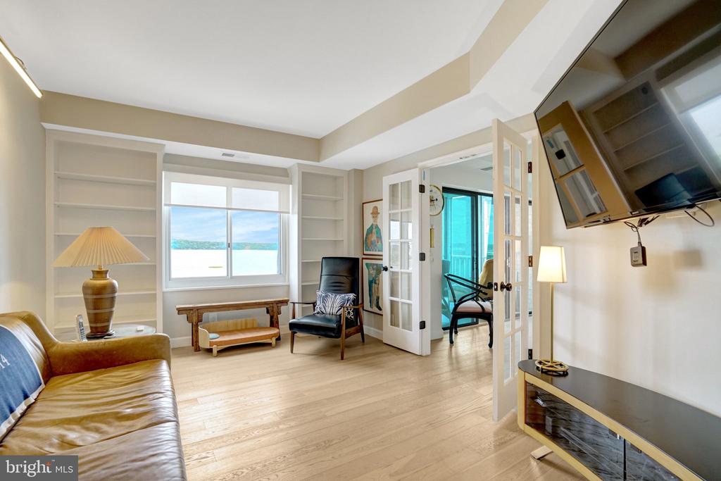 1250 S WASHINGTON STREET Unit: 703