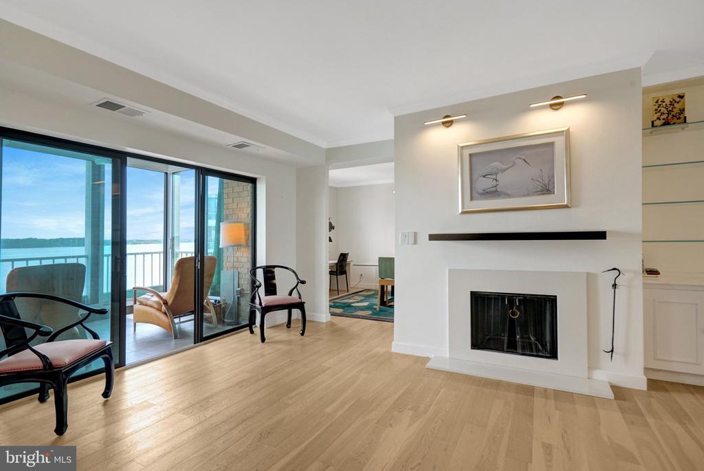 1250 S WASHINGTON STREET Unit: 703