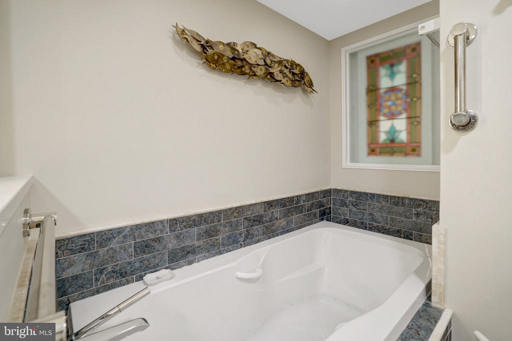 1250 S WASHINGTON STREET Unit: 703