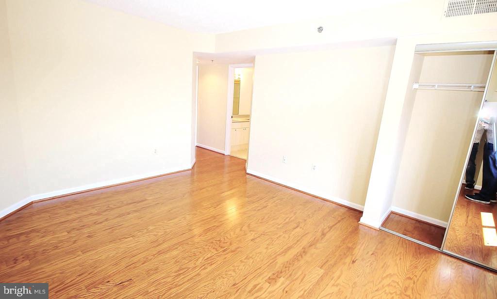 2151 JAMIESON AVE., Unit: 2009