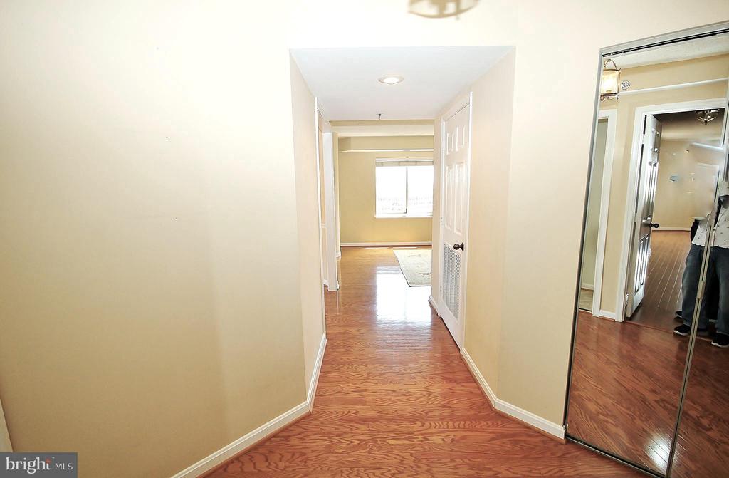2151 JAMIESON AVE., Unit: 2009