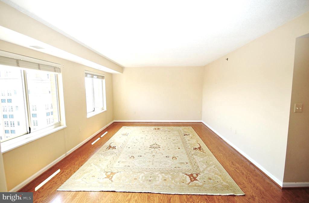 2151 JAMIESON AVE., Unit: 2009