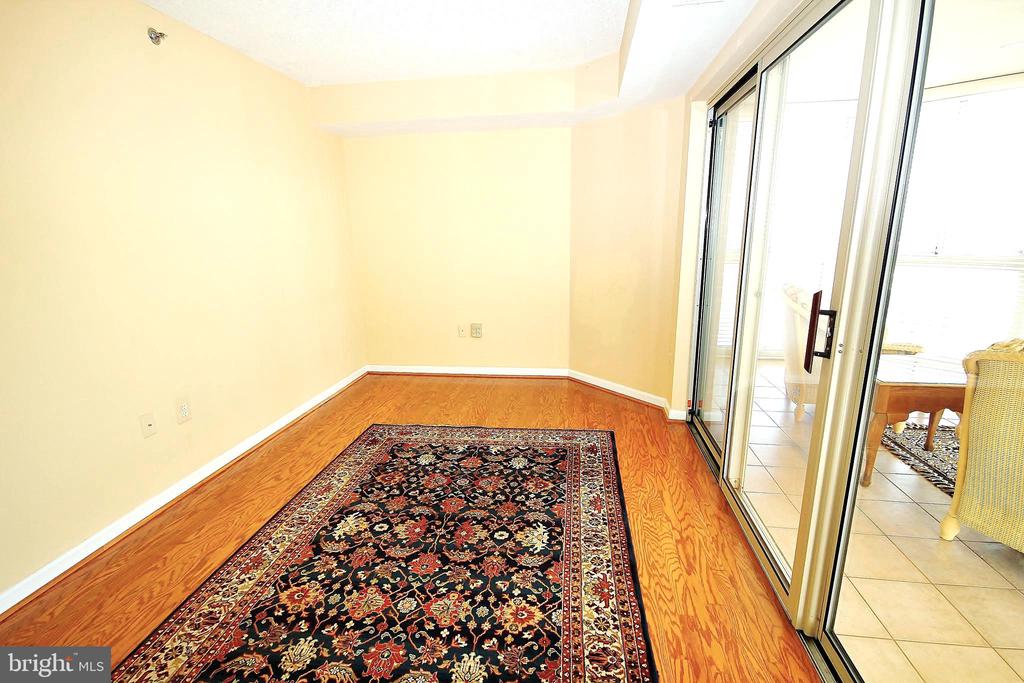 2151 JAMIESON AVE., Unit: 2009