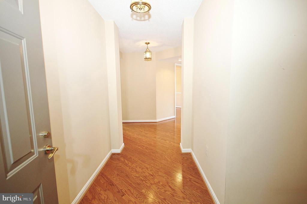 2151 JAMIESON AVE., Unit: 2009