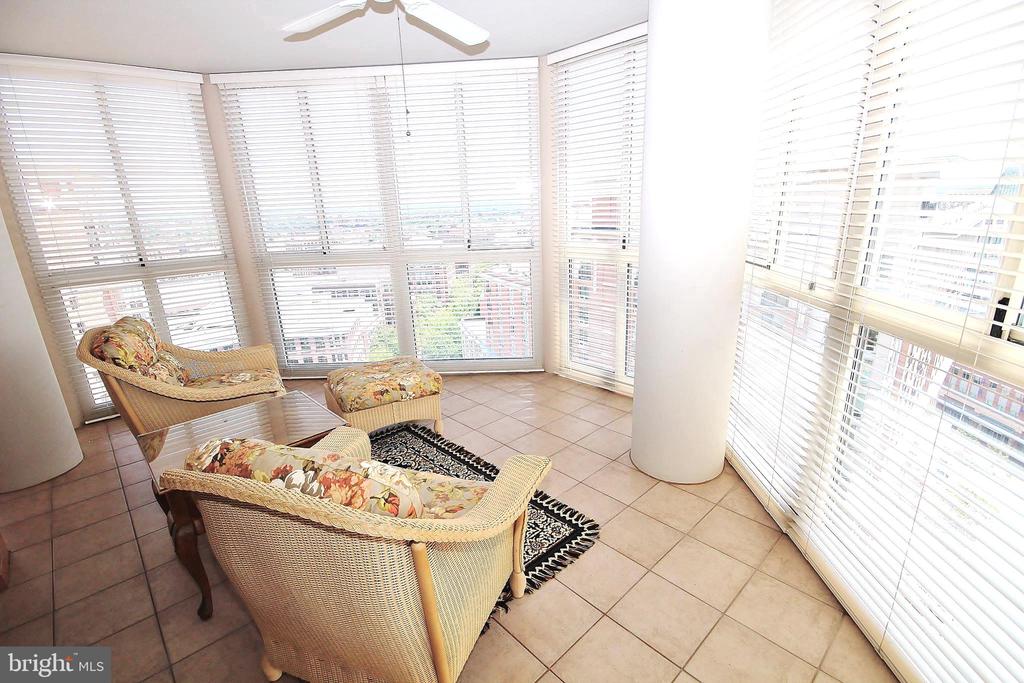2151 JAMIESON AVE., Unit: 2009
