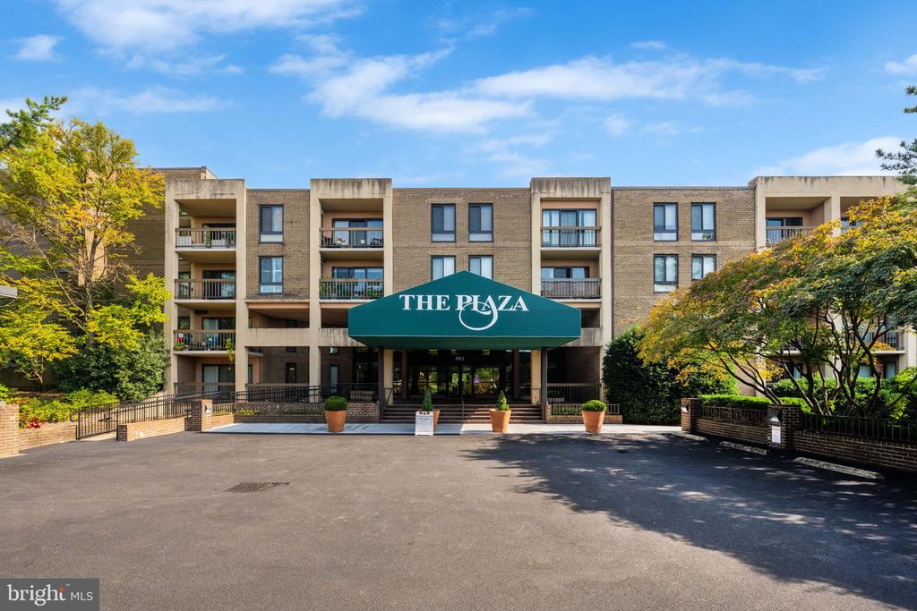 801 N HOWARD STREET Unit: 106