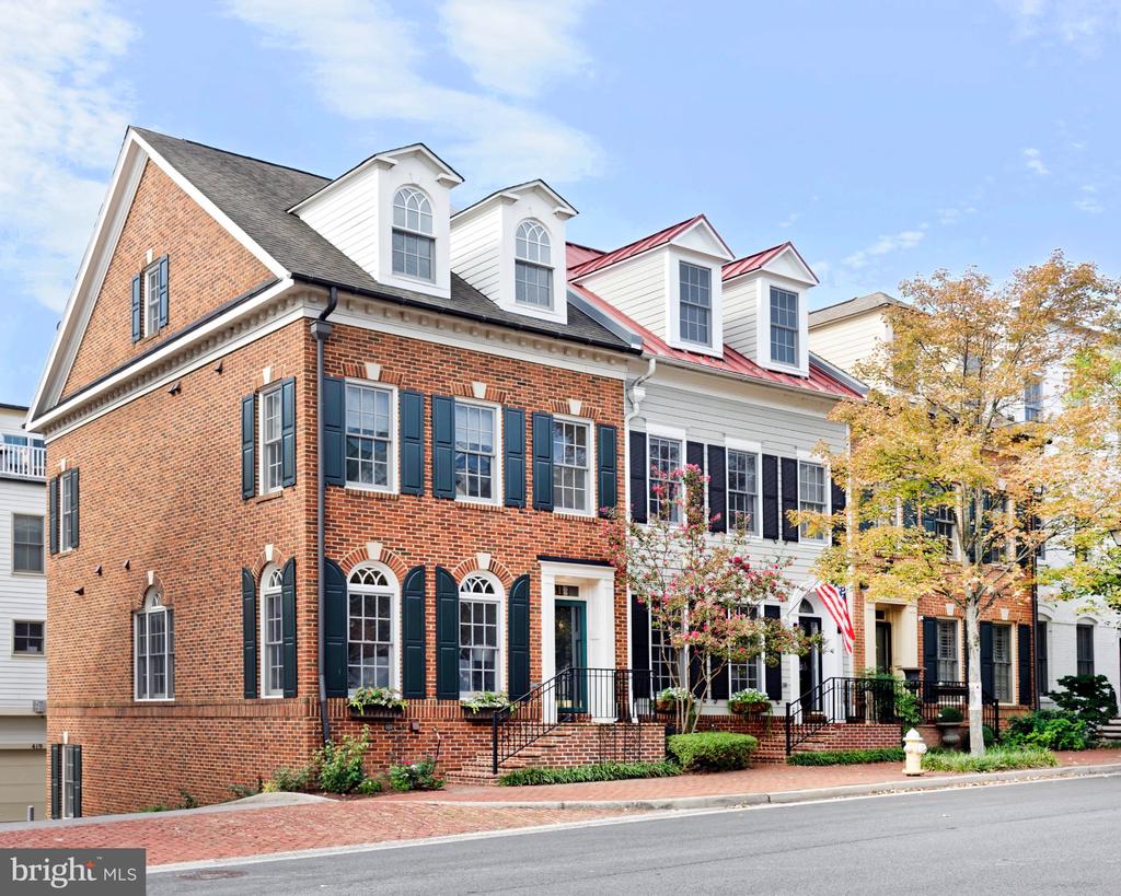 412 ORONOCO STREET